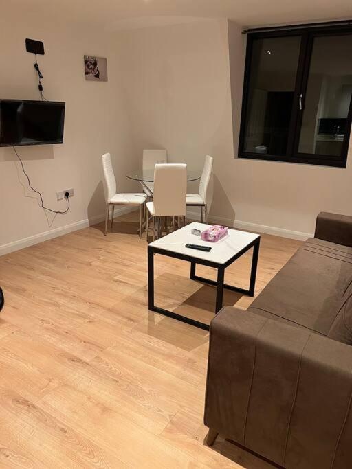 010- Lovely One Bedroom In Ealing F6 外观 照片
